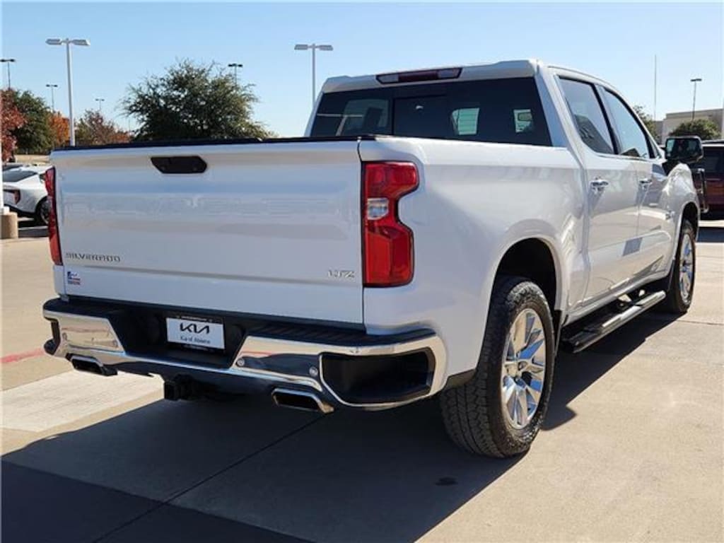 Used 2021 Chevrolet Silverado 1500 LTZ 4x4 Crew Cab 6.6 ft. box 157 in. WB