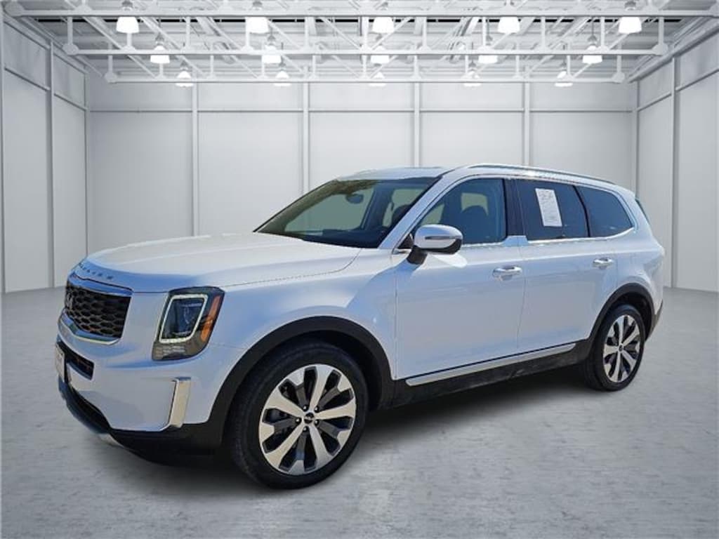 Used 2022 KIA Telluride S All-Wheel Drive