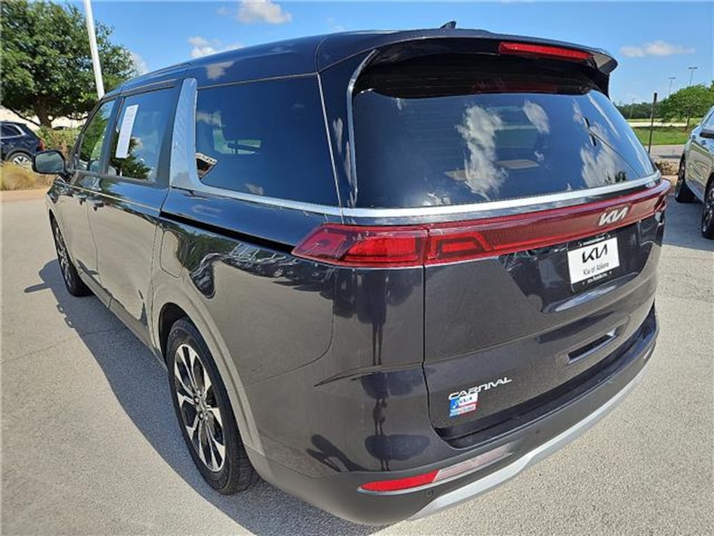 Used 2023 KIA Carnival EX Passenger Van
