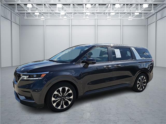 2023 Kia Carnival Van 