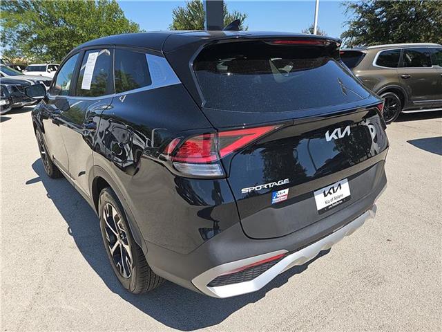 2023 Kia Sportage EX photo 3