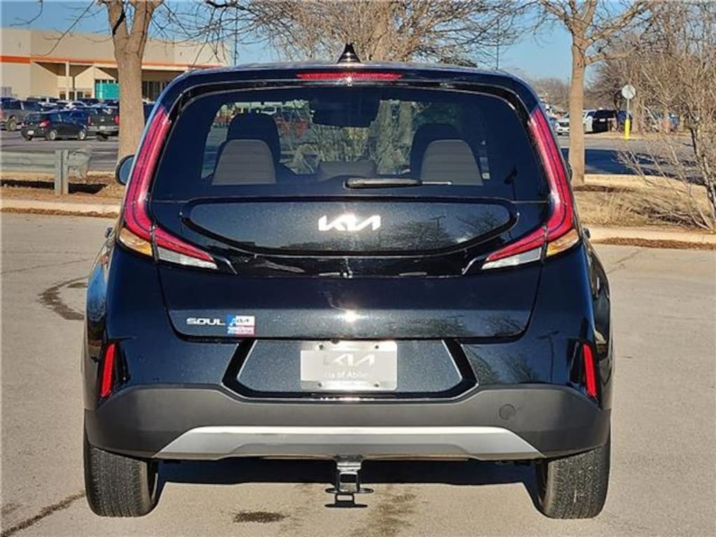 Certified 2023 KIA Soul LX (IVT) Hatchback