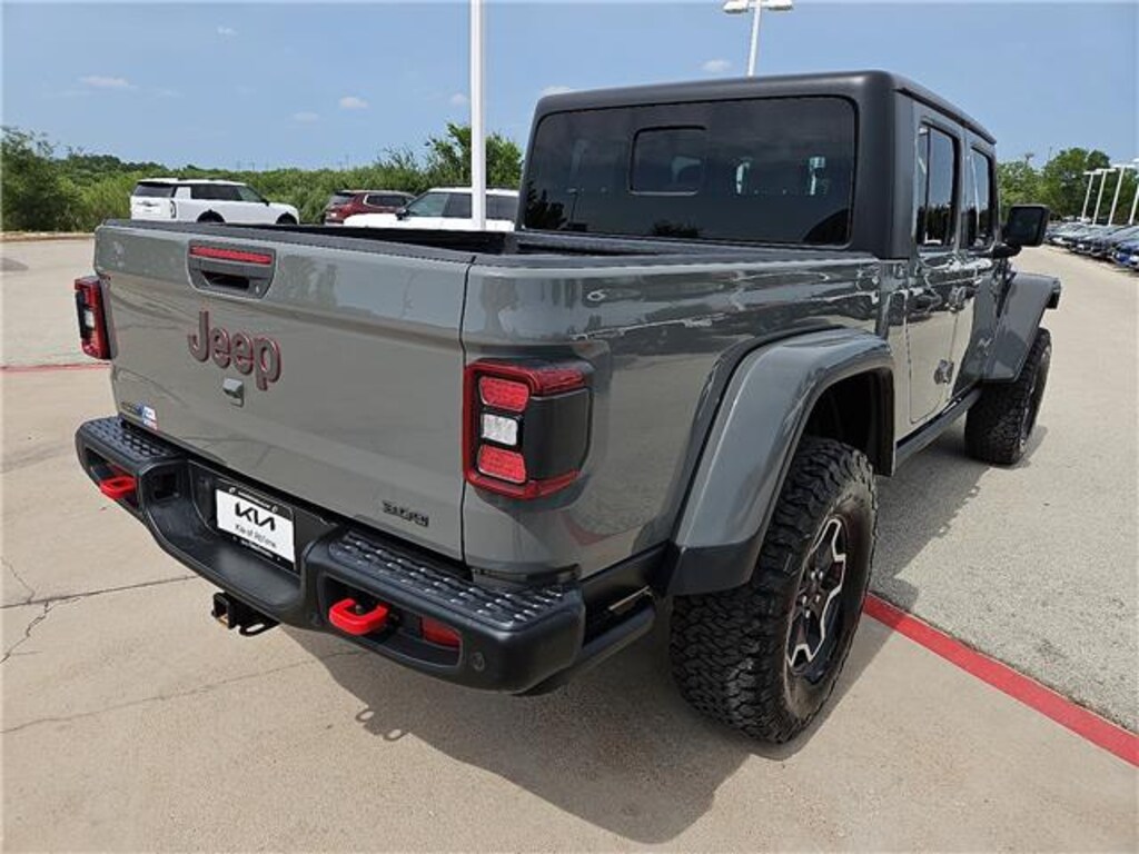 Used 2021 Jeep Gladiator Rubicon 4x4 Crew Cab 5 ft. box