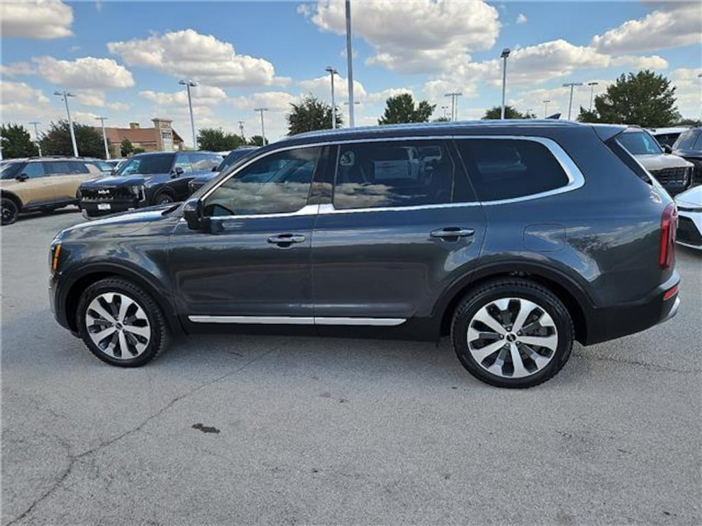 Certified 2022 KIA Telluride S Front-Wheel Drive