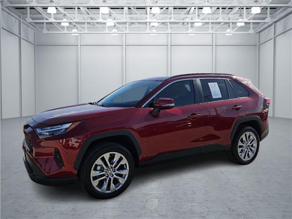 Used 2025 Toyota RAV4 XLE Premium Front-Wheel Drive