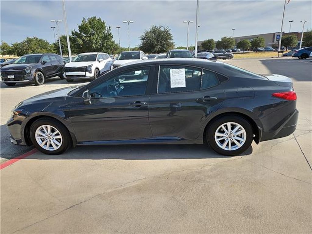 Used 2025 Toyota Camry LE