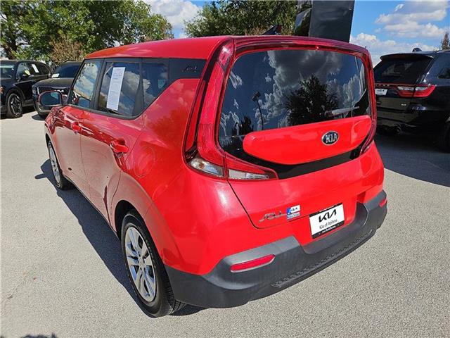 2020 Kia Soul LX photo 3