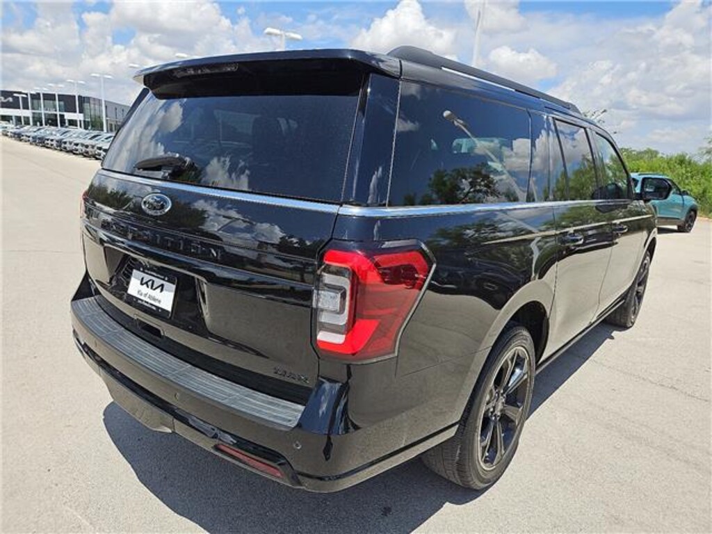 Used 2024 Ford Expedition Max Limited 4x4