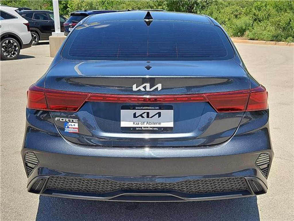 Used 2023 KIA Forte LXS (IVT) Sedan