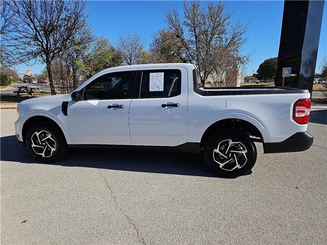 2024 Ford Maverick XL photo 2