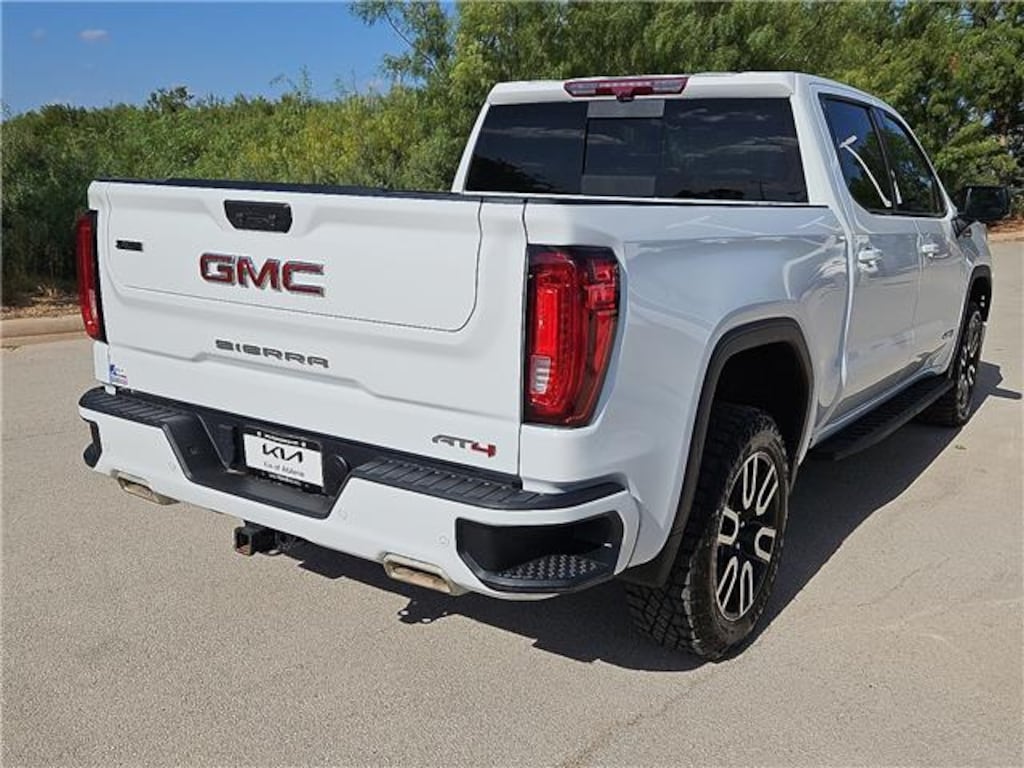 Used 2024 GMC Sierra 1500 AT4 4x4 Crew Cab 5.75 ft. box 147.4 in. WB