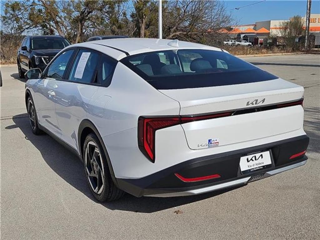 Certified 2025 KIA K4 EX (IVT) Sedan