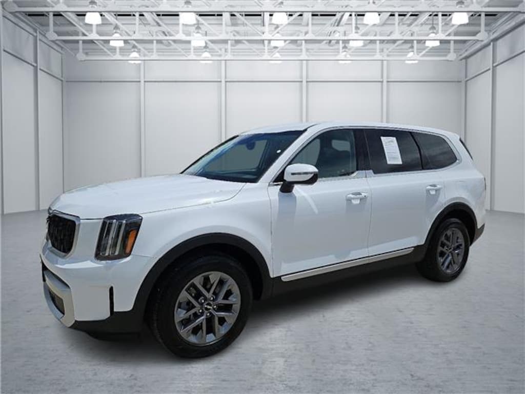 Used 2025 KIA Telluride LX Front-Wheel Drive