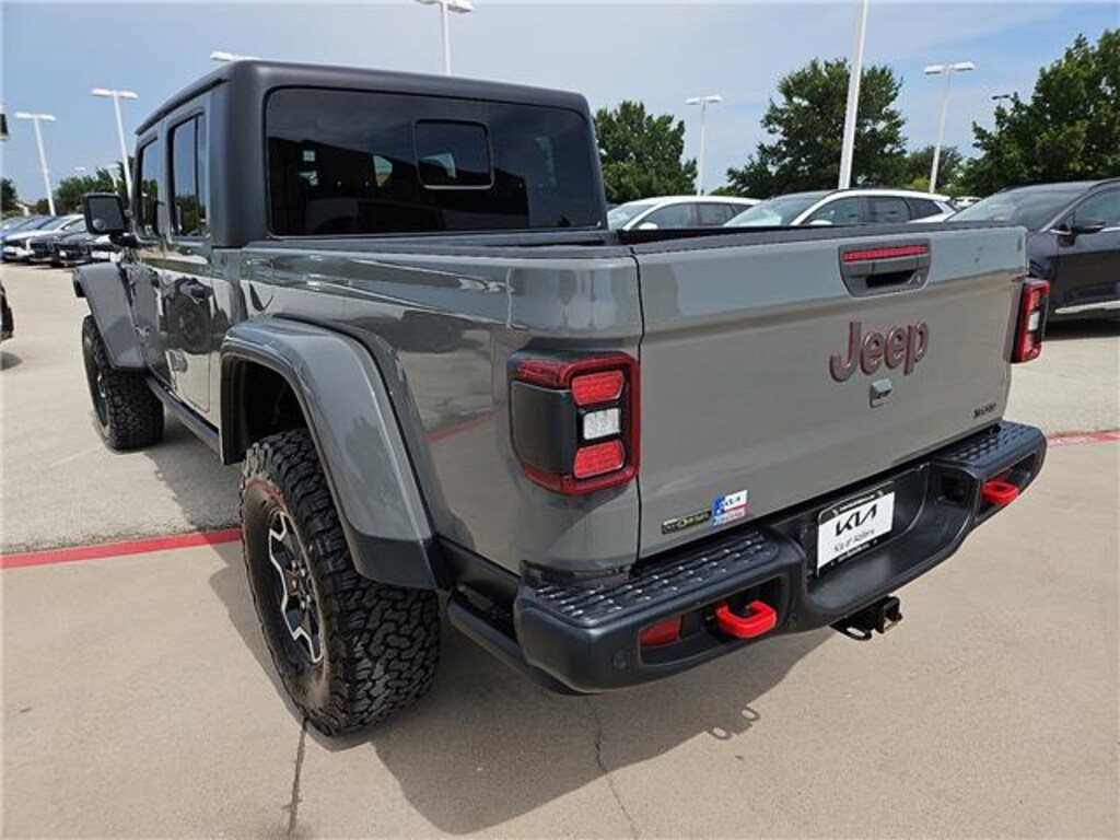 Used 2021 Jeep Gladiator Rubicon 4x4 Crew Cab 5 ft. box