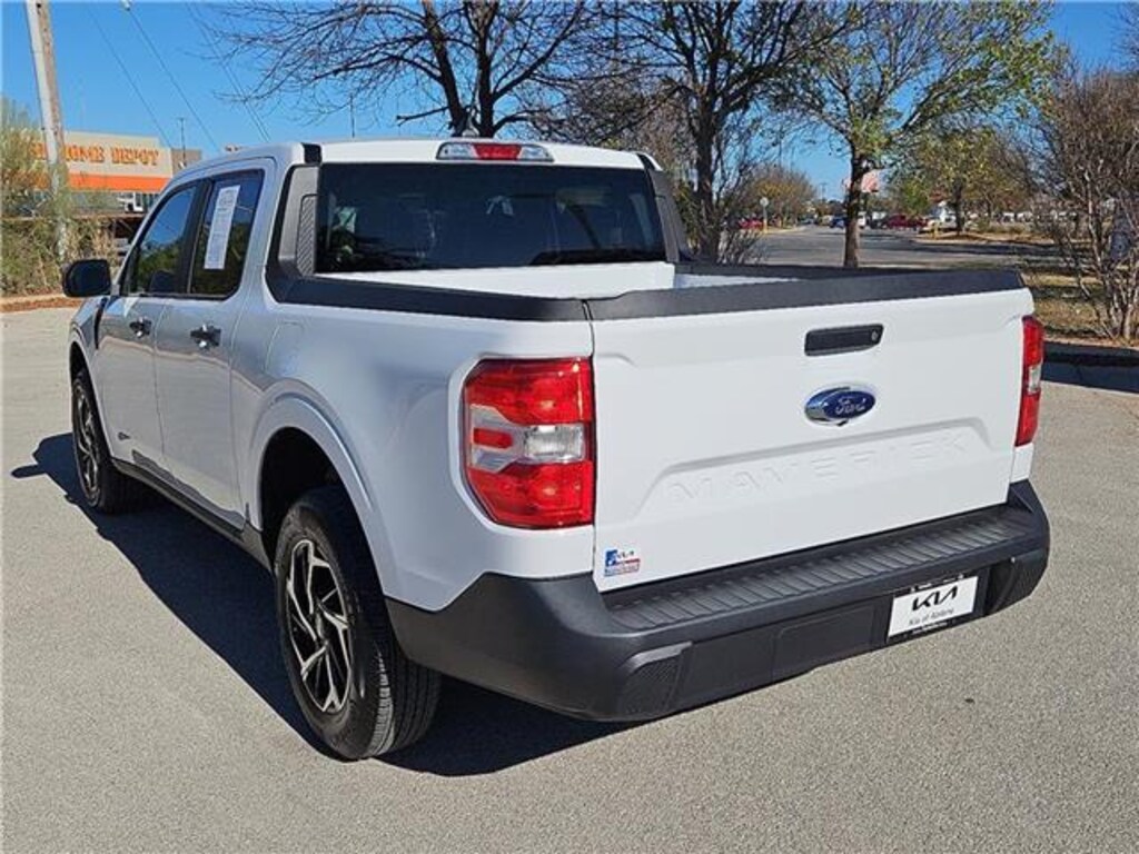 Used 2024 Ford Maverick XL Front-Wheel Drive SuperCrew 4.5 ft. box 121.1 i