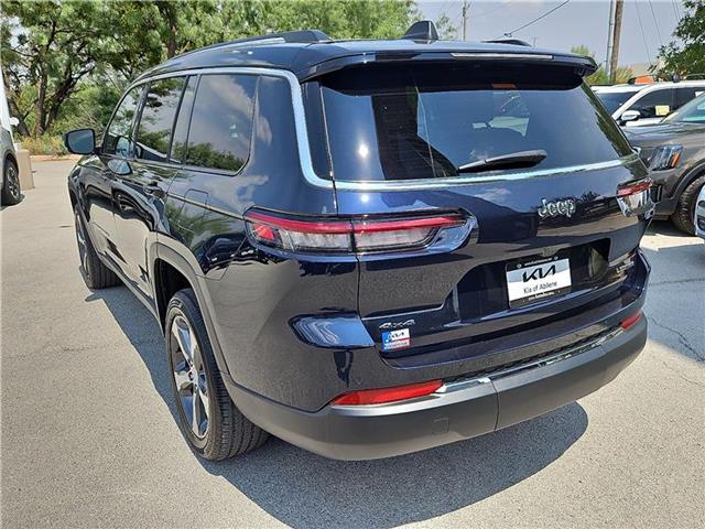 2024 Jeep Grand Cherokee Limited photo 3