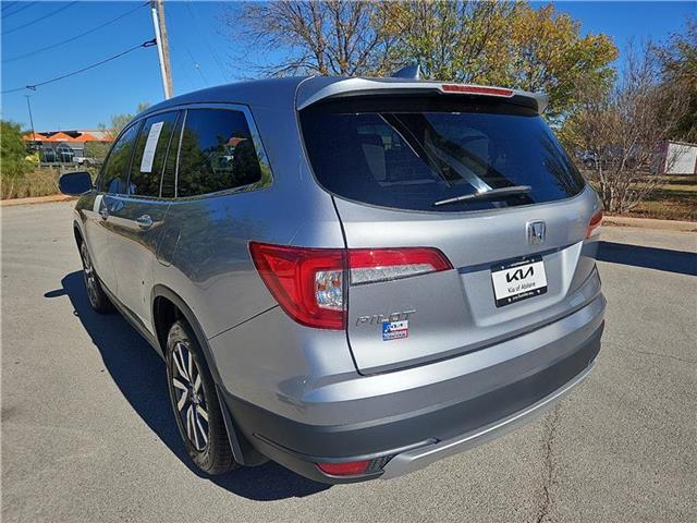 2020 Honda Pilot EX photo 3