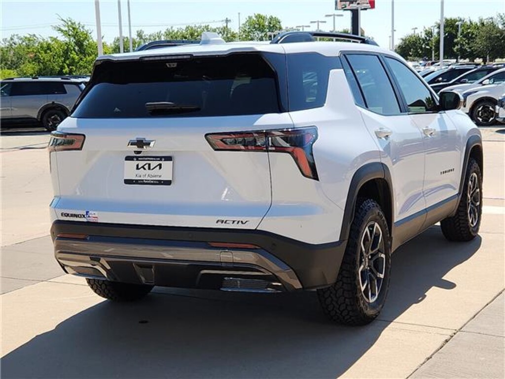 Used 2026 Chevrolet Equinox ACTIV Front-Wheel Drive SUV