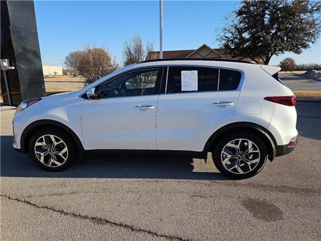 Used 2022 KIA Sportage EX Front-wheel Drive
