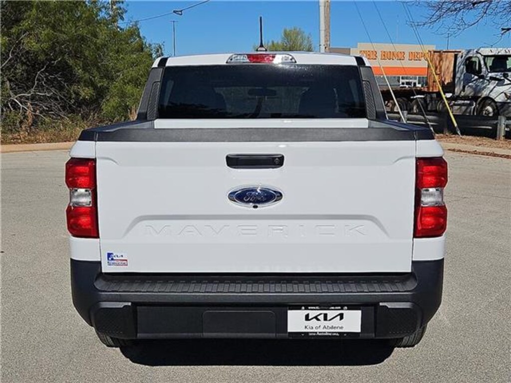 Used 2024 Ford Maverick XL Front-Wheel Drive SuperCrew 4.5 ft. box 121.1 i