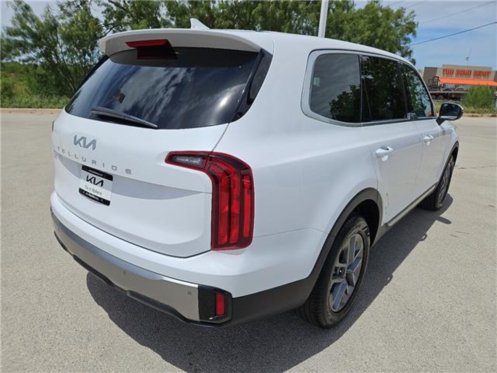 Used 2025 KIA Telluride LX Front-Wheel Drive