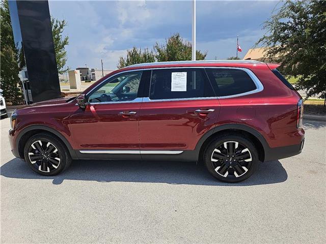 2024 Kia Telluride SX photo 2