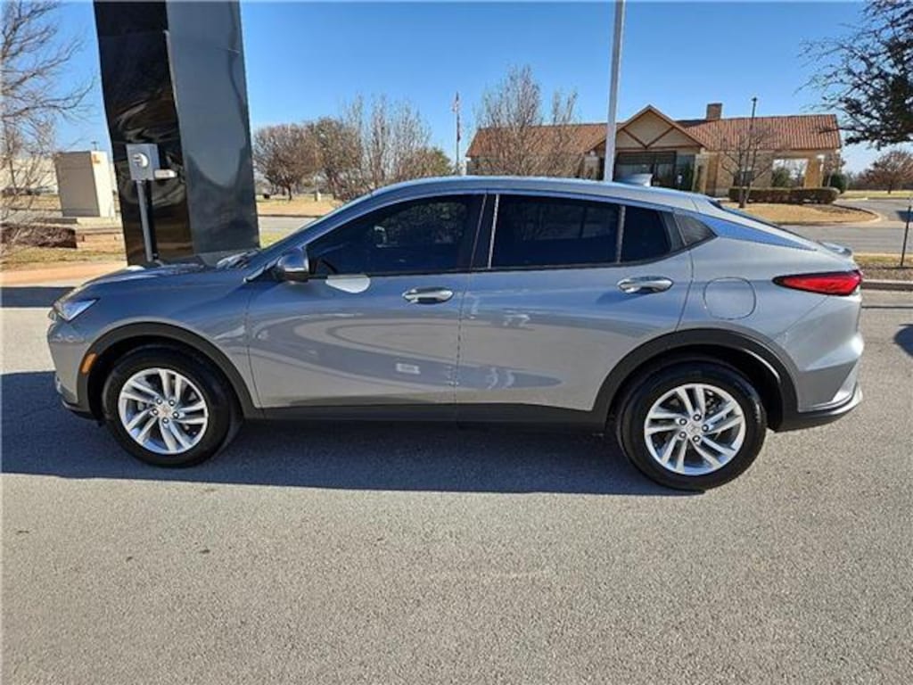 Used 2024 Buick Envista Preferred Front-Wheel Drive