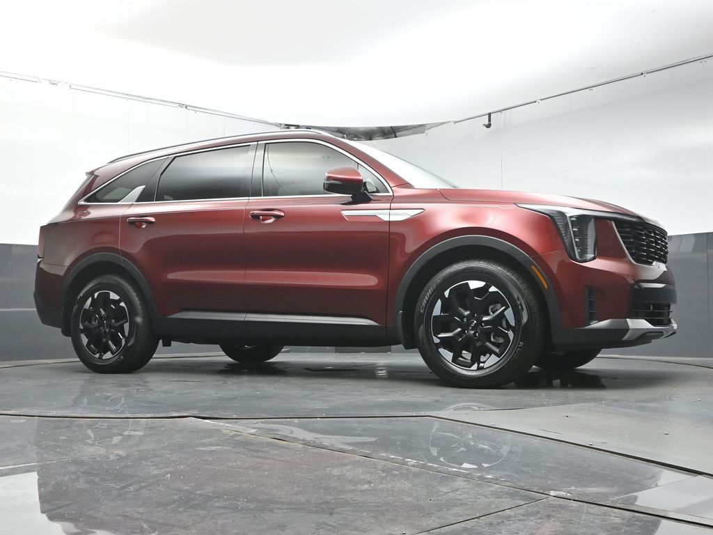 2025 Kia Sorento S - Photo 35