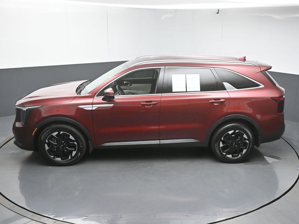 2025 Kia Sorento S - Photo 48