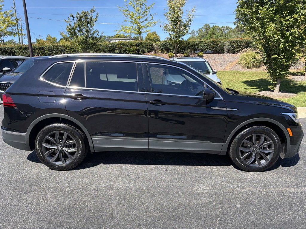 Used 2023 Volkswagen Tiguan 2.0T SE SUV