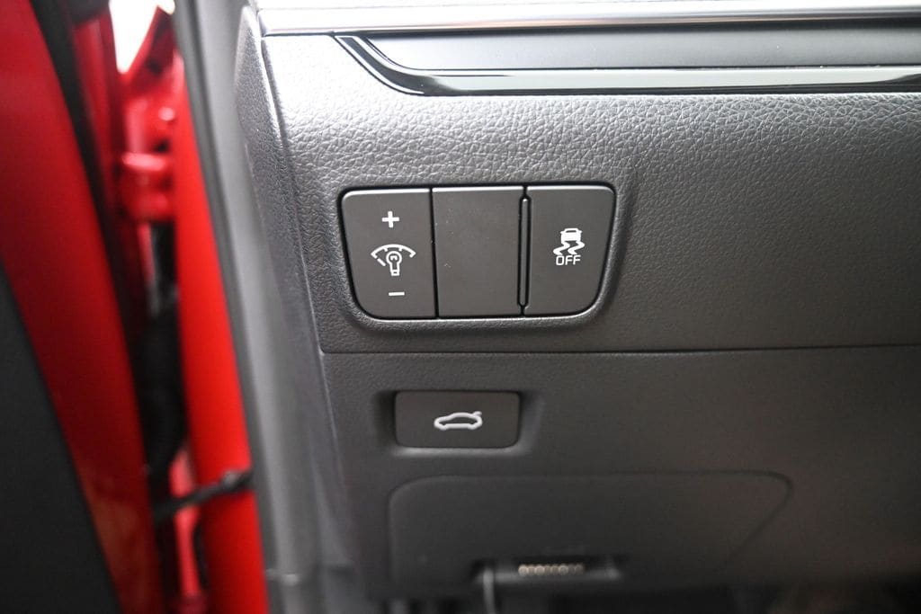 2025 Kia K5 EX - Photo 20