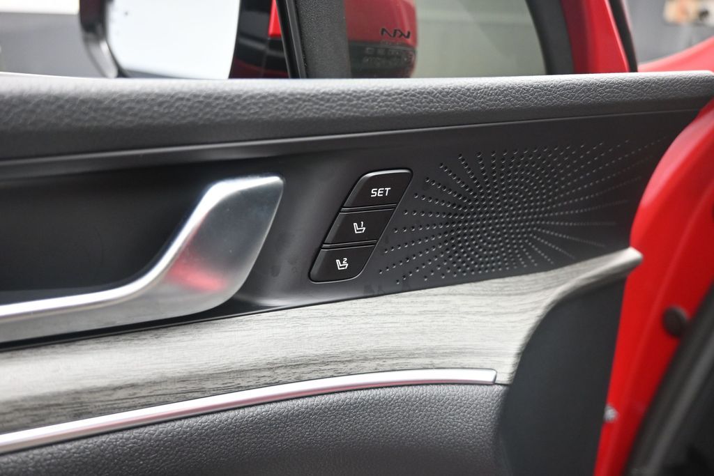 2025 Kia K5 EX - Photo 27