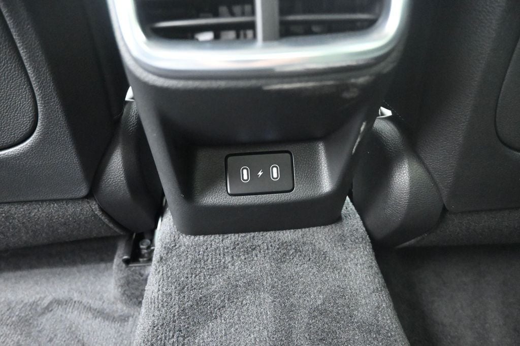 2025 Kia K5 EX - Photo 30