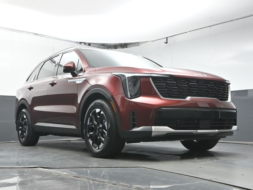 2025 Kia Sorento S - Photo 36