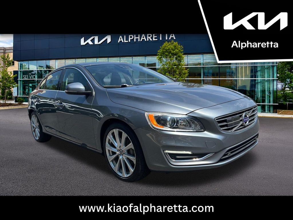 Used 2018 Volvo S60 T5 Inscription AWD Platinum Sedan