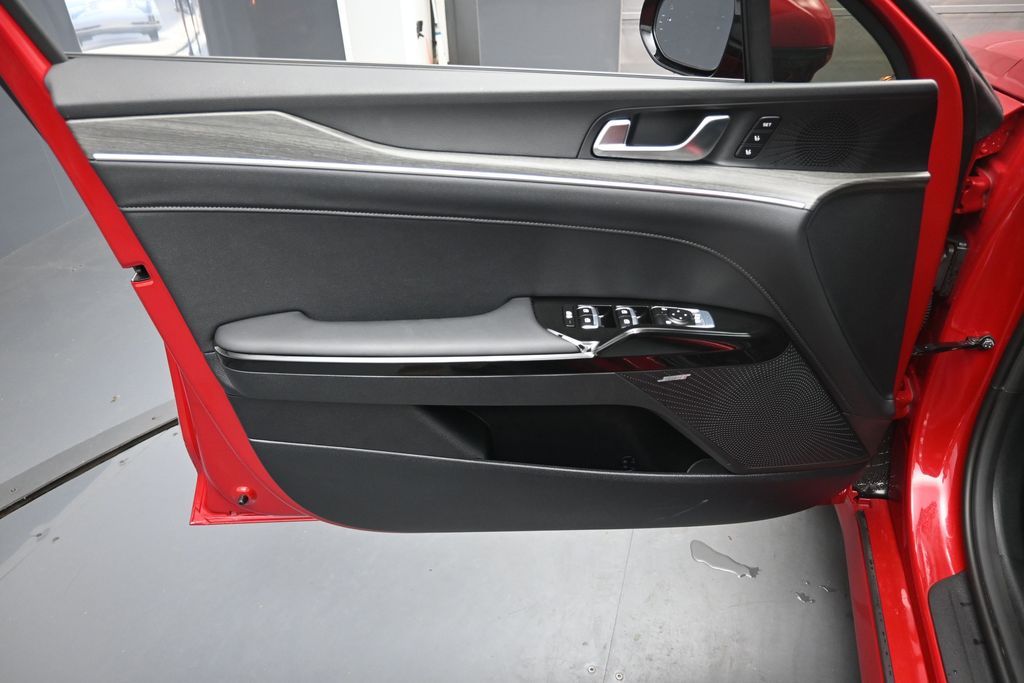 2025 Kia K5 EX - Photo 25