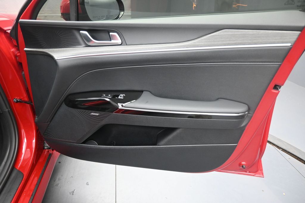 2025 Kia K5 EX - Photo 35