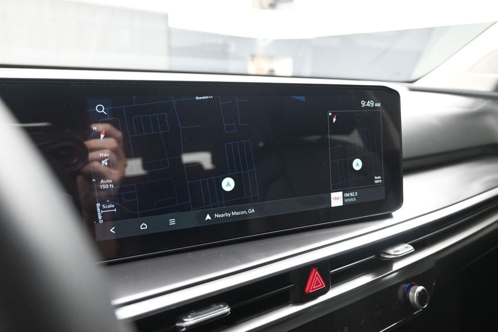 2025 Kia Sorento S - Photo 11