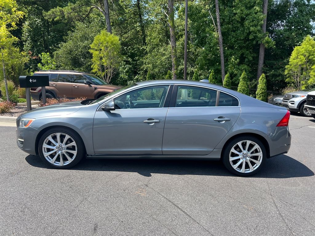 Used 2018 Volvo S60 T5 Inscription AWD Platinum Sedan