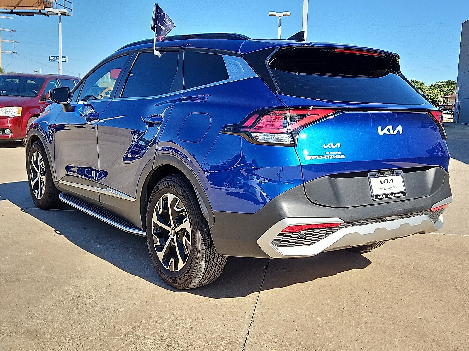 2025 Kia Sportage EX photo 2