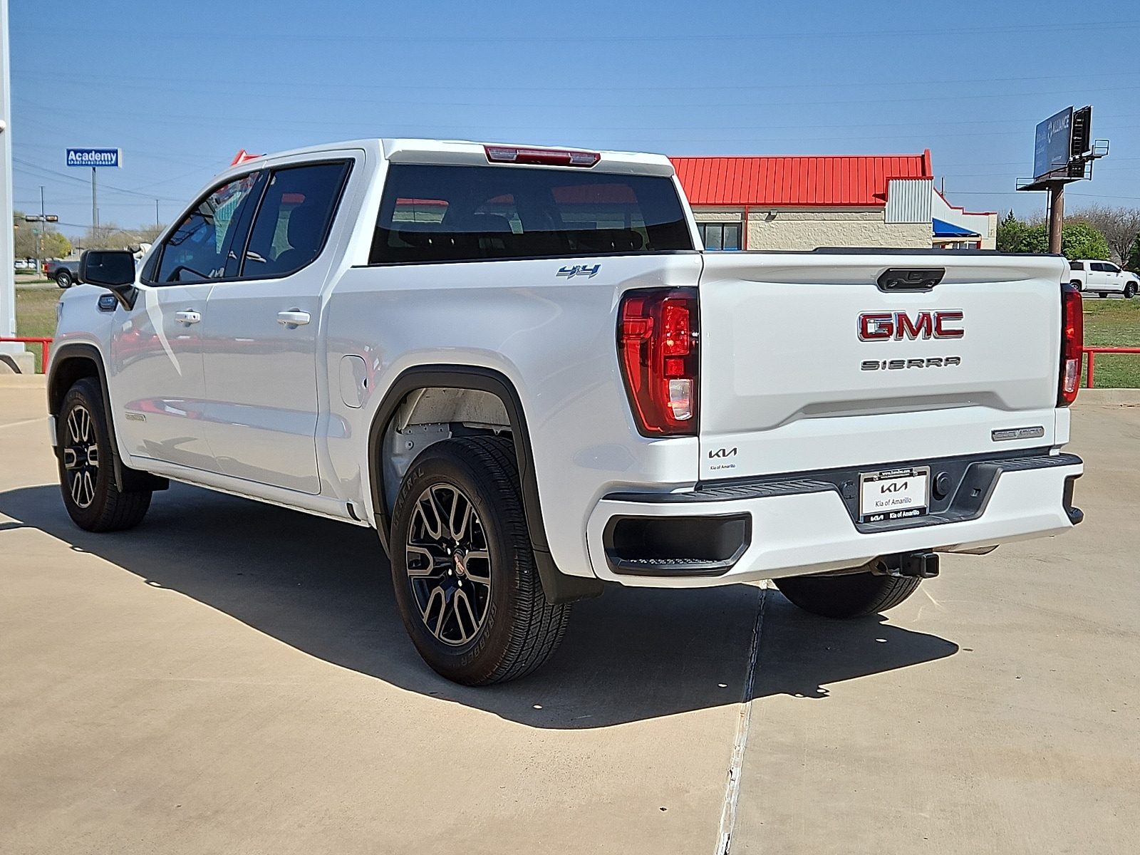 Used 2024 GMC Sierra 1500 Elevation with VIN 1GTUUCEDXRZ151309 for sale in Amarillo, TX