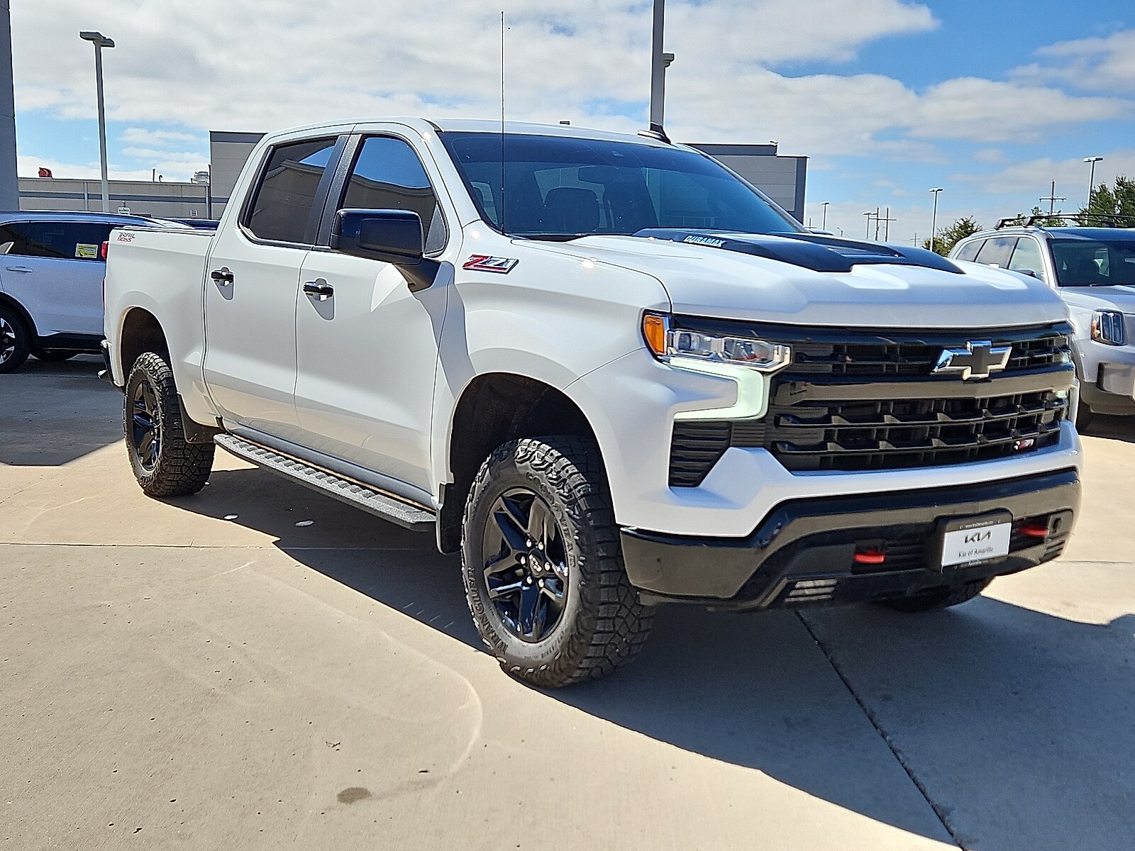 2024 Chevrolet Silverado 1500 LT Trail Boss photo 4