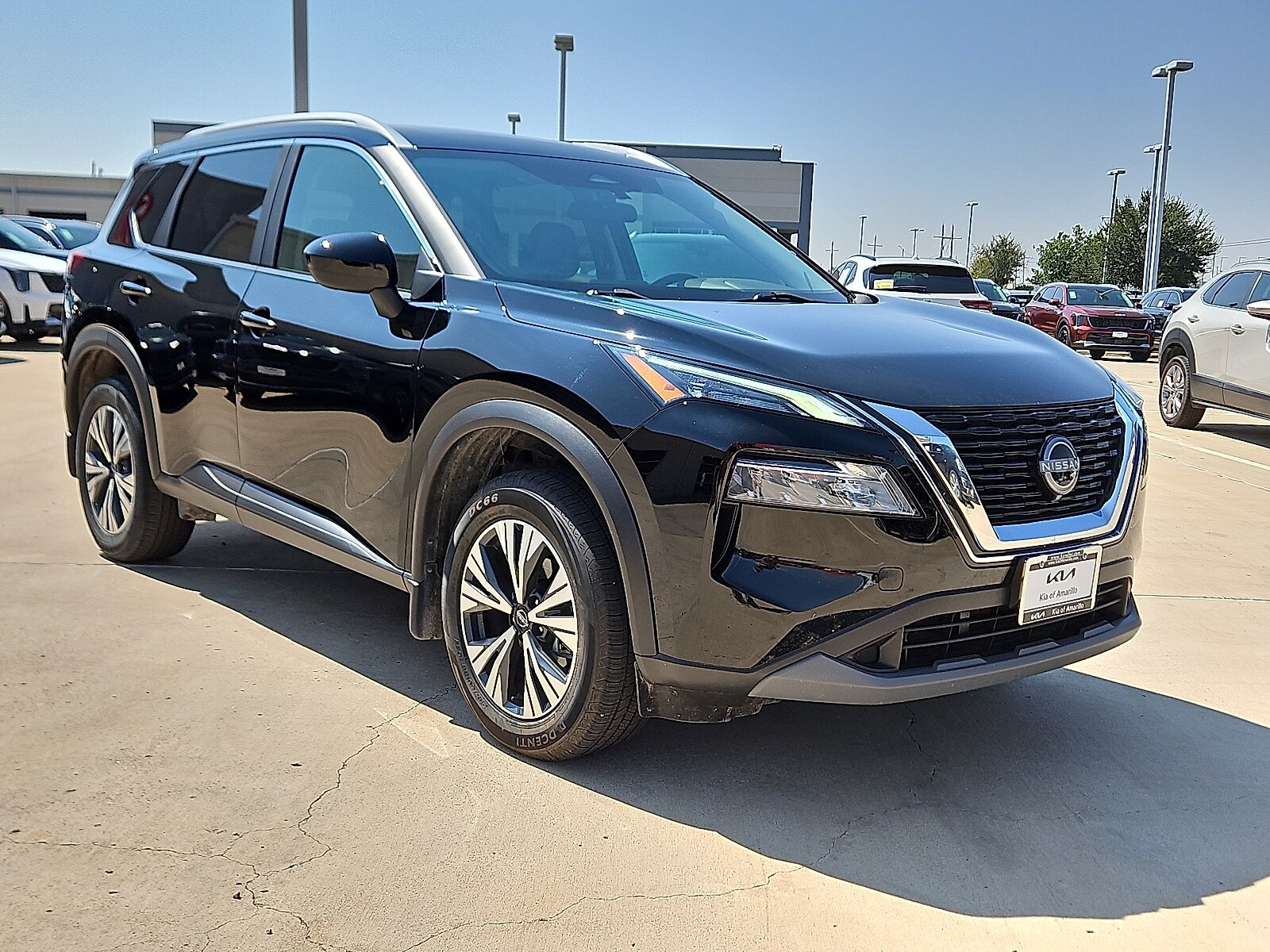 2023 Nissan Rogue SV photo 4