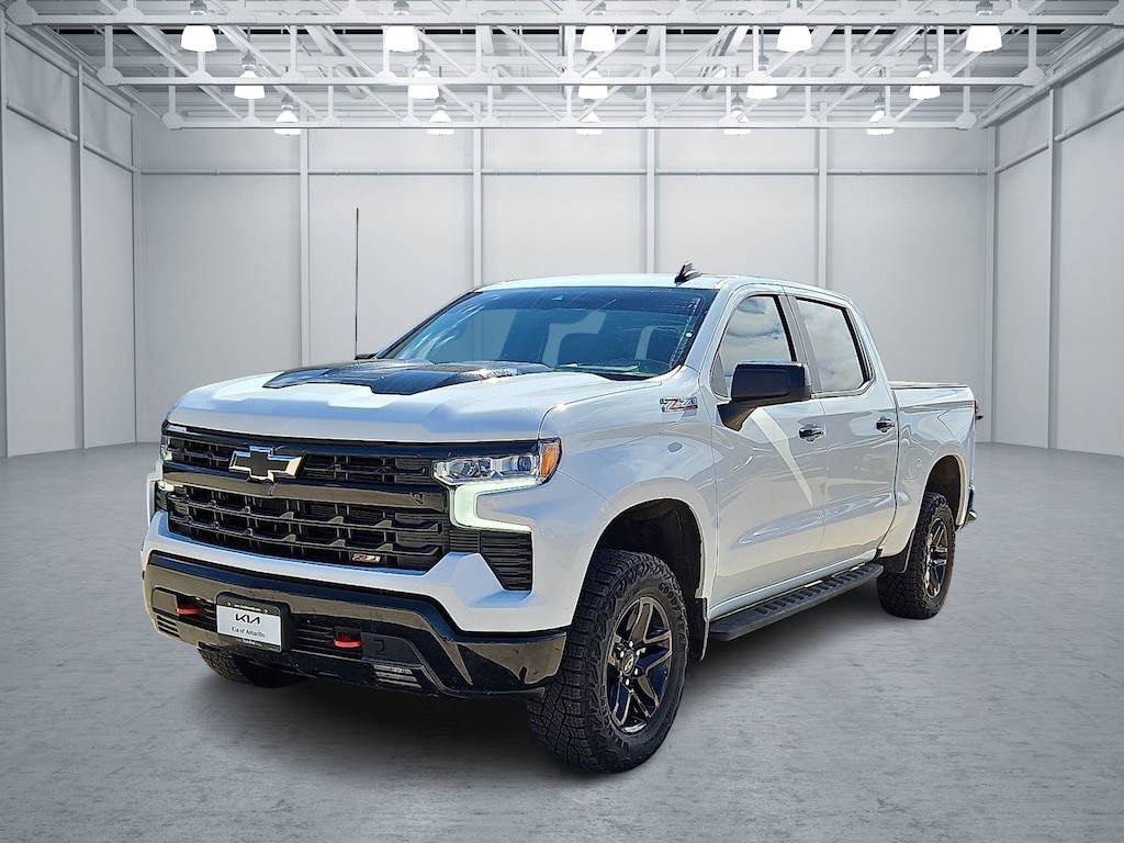 Used 2024 Chevrolet Silverado 1500 LT Trail Boss 4x4 Crew Cab 5.75 ft. box 147.4 in.