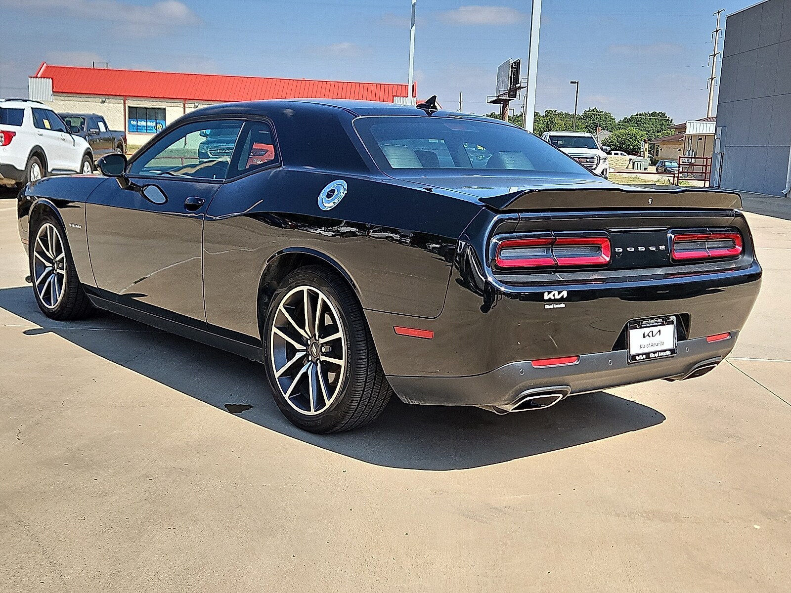 2022 Dodge Challenger R/T photo 2