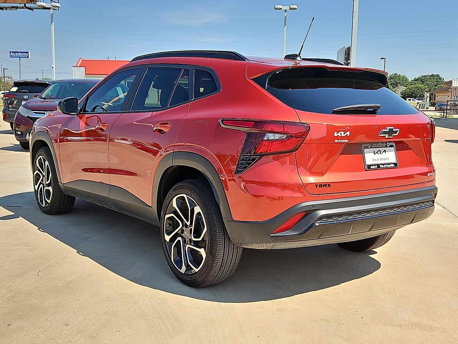 2024 Chevrolet Trax RS photo 2