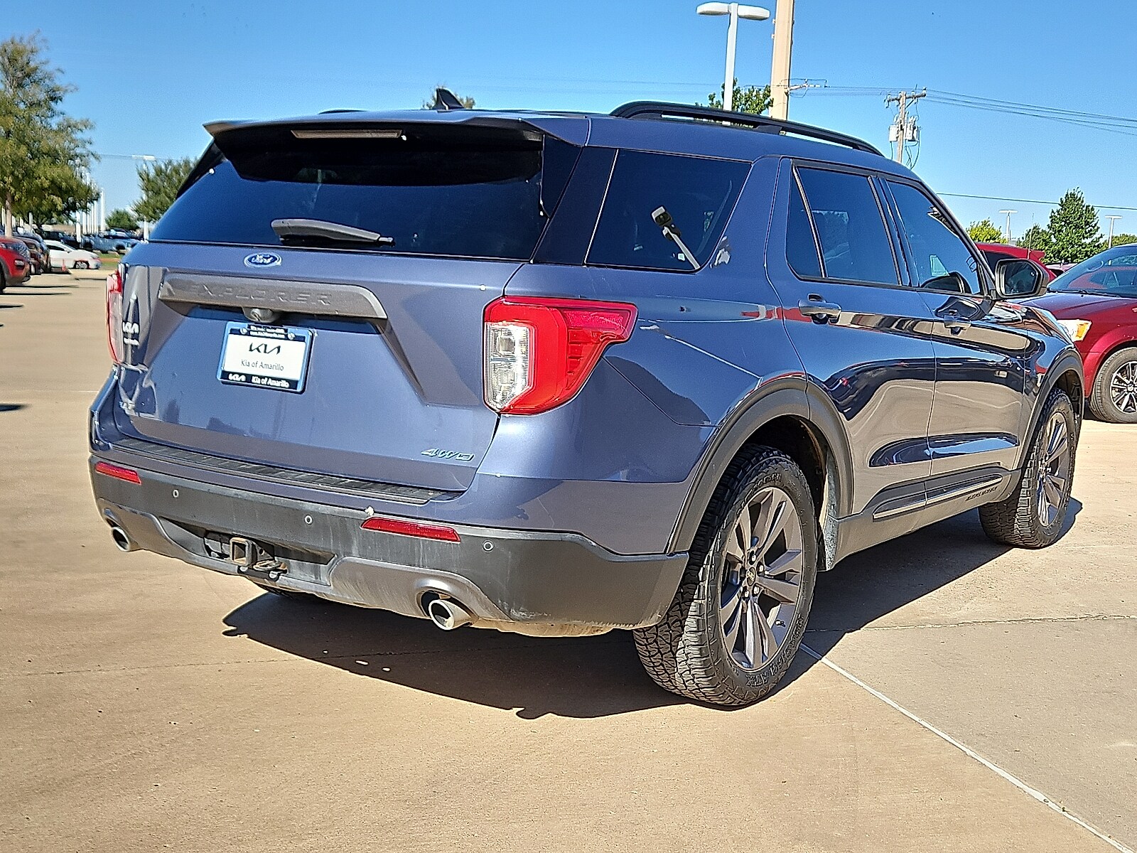 2021 Ford Explorer XLT photo 3