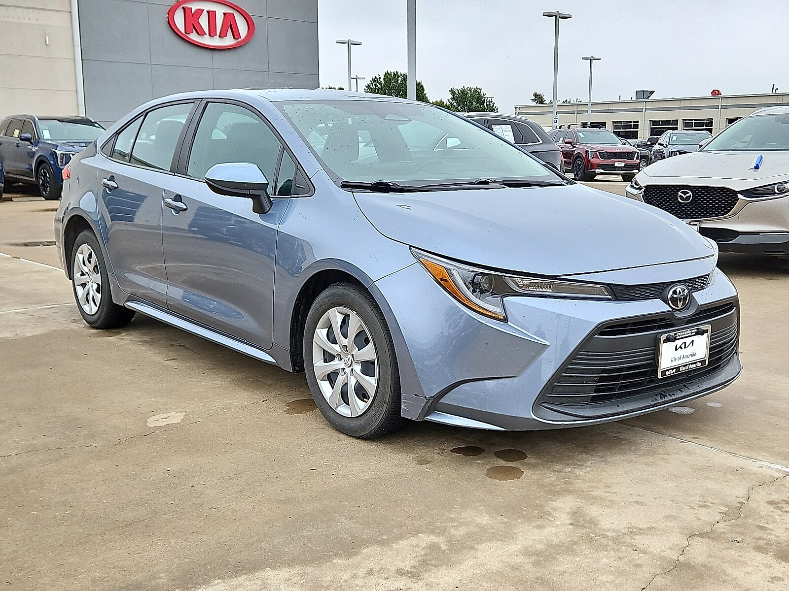 2023 Toyota Corolla LE photo 4