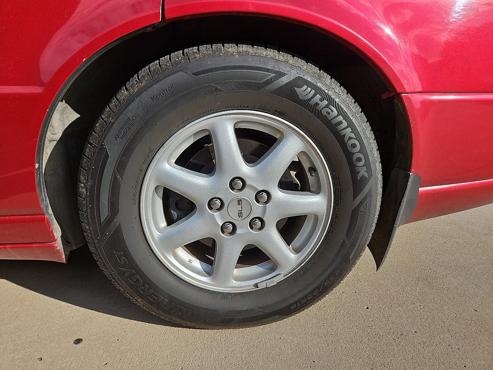 2002 Cadillac Seville SLS photo 2