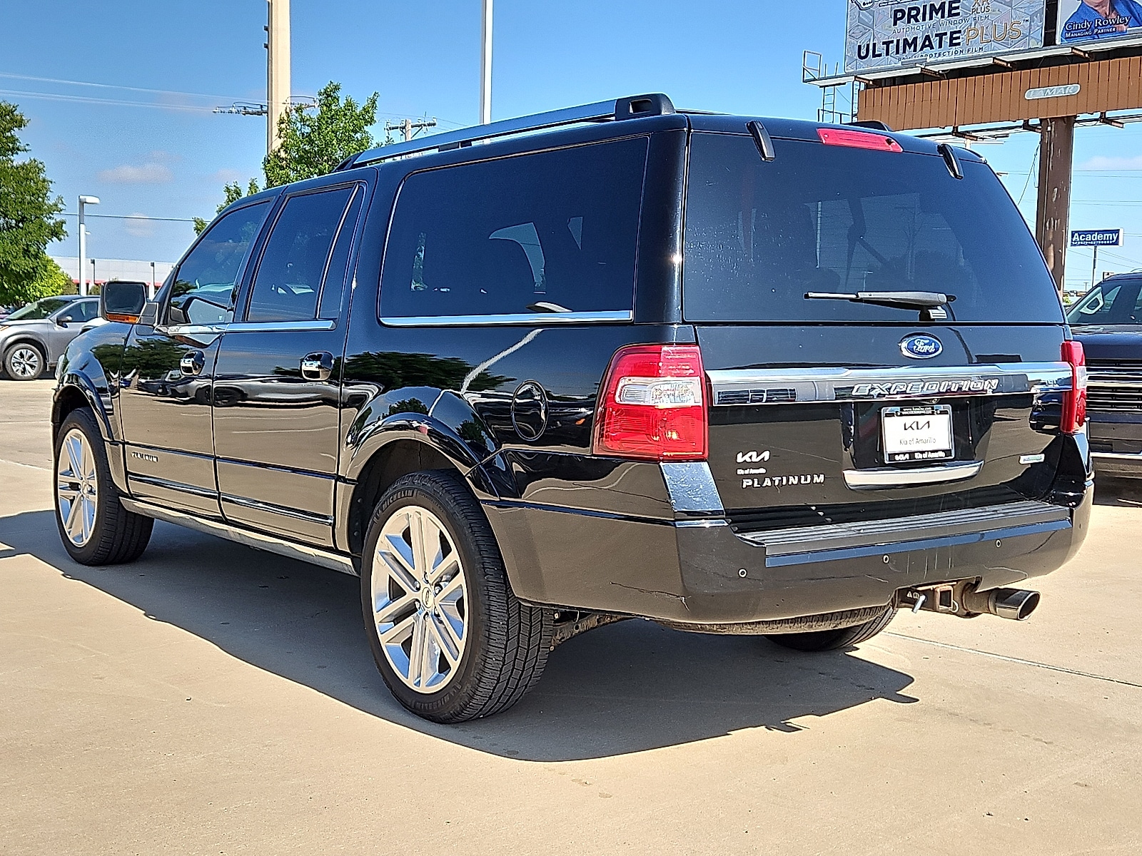 Used 2017 Ford Expedition Platinum with VIN 1FMJK1MT4HEA82706 for sale in Amarillo, TX